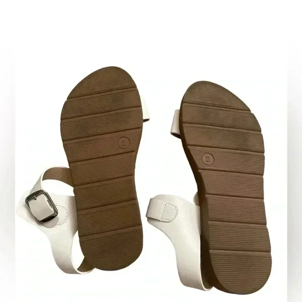 Cat & Jack White Ankle Straps Adjustable Girls Flat Sandals Casual Sz 2